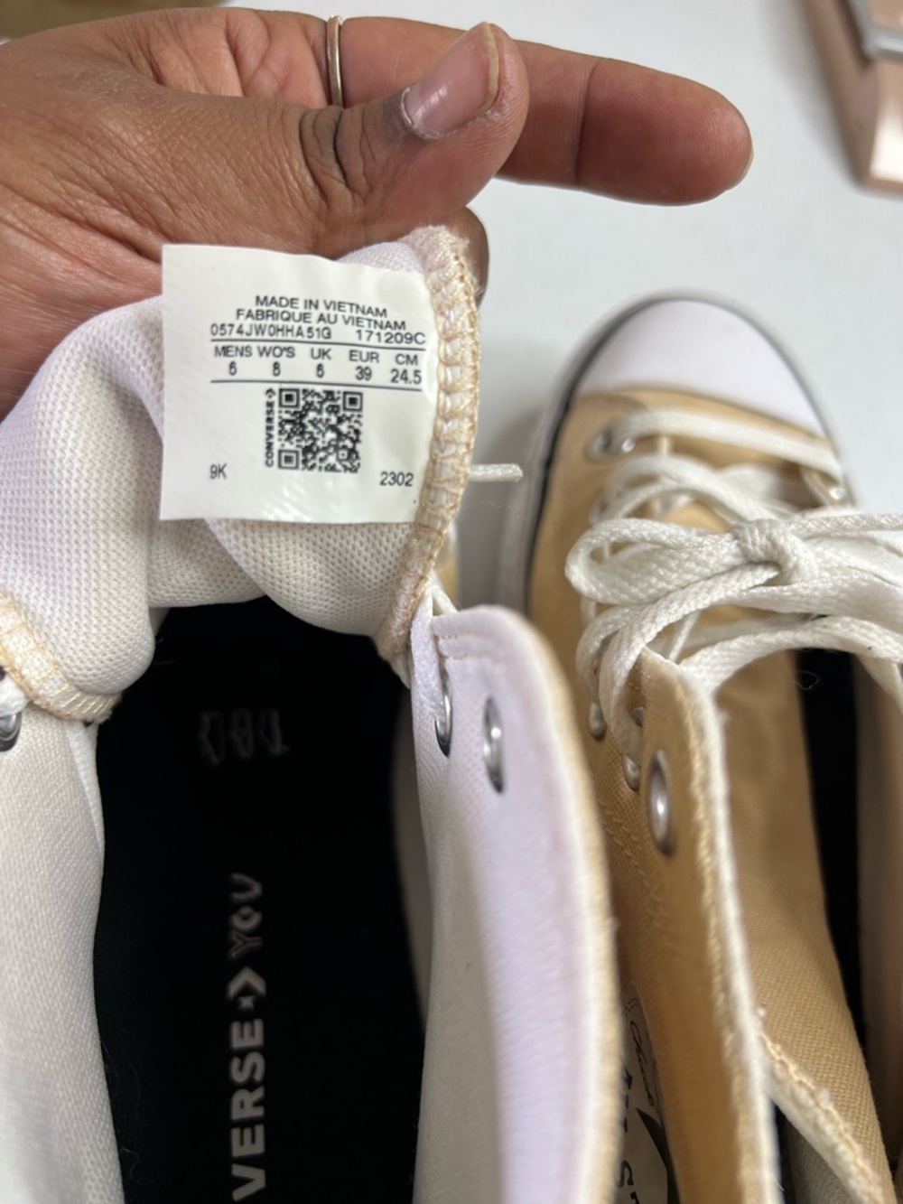 Converse Chuck Taylor All Star Lift Platform sneakers Unisex beige Women’s 8 EUC - Picture 4 of 7